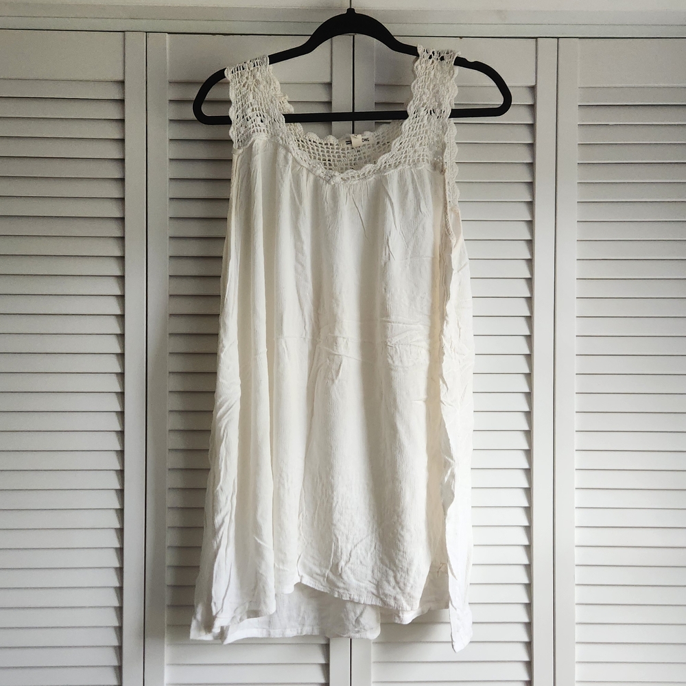 ☀️Billabong White Crochet Tank Top sleeveless
